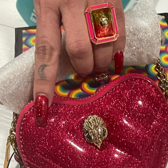 Kurt Geiger bundle stunning Ring and Glittery Red Heart Mini Bag - Picture 12 of 13
